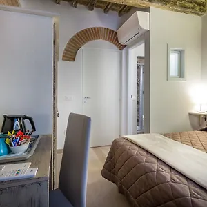 Relais Gaia Couette-café