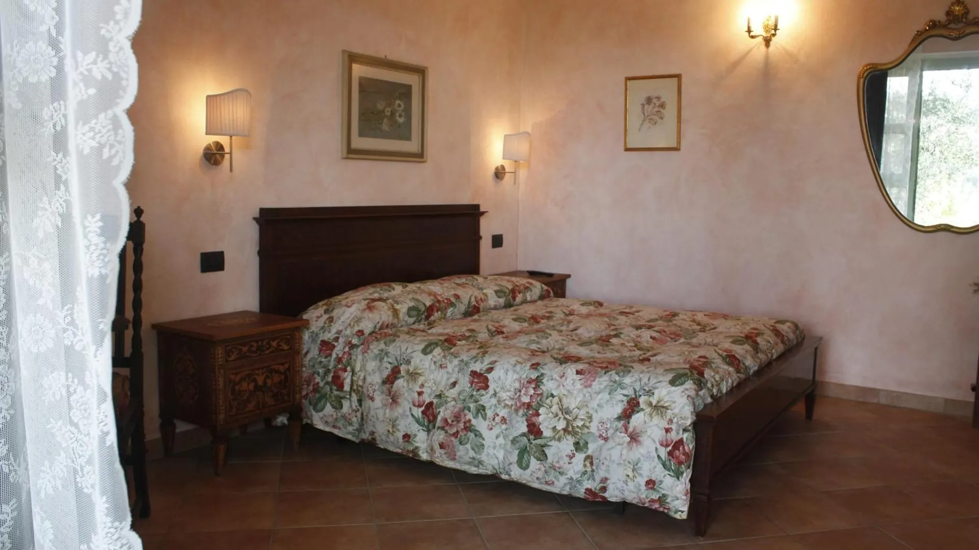 Ulivi Di Castello Bed & Breakfast Florence